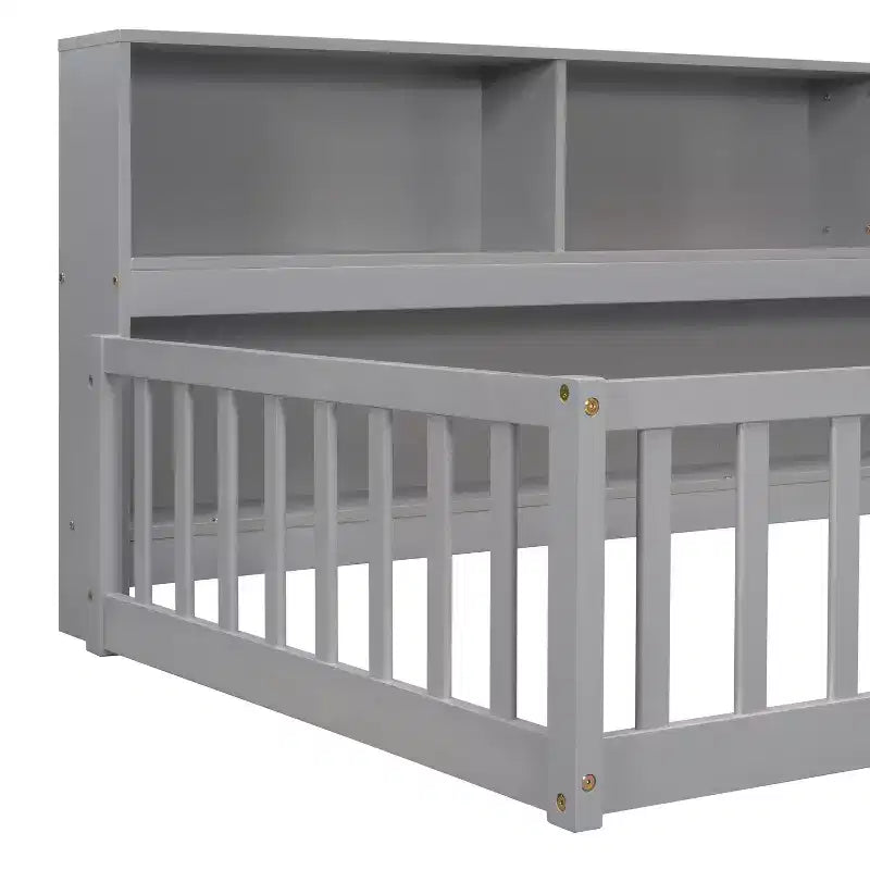 Letto a pavimento gemello con libreria, mensole, sponde di sicurezza, grigio