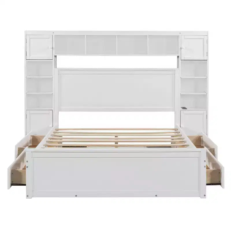 Letto matrimoniale in legno con scaffale e prese integrati grigio