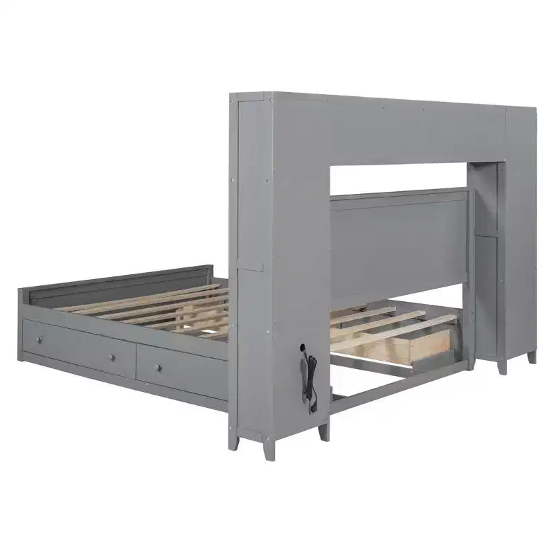 Letto matrimoniale in legno con scaffale e prese integrati grigio