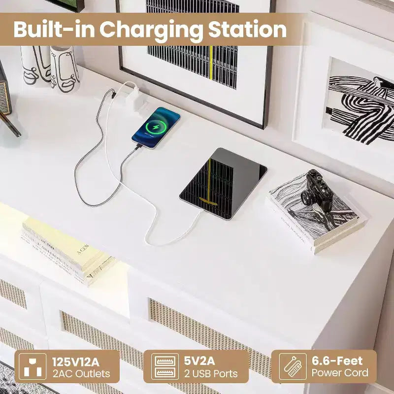Comò moderno in rattan, comò LED con stazione di ricarica, cassettiere e comò in legno a 6 cassetti, mobile TV per armadio