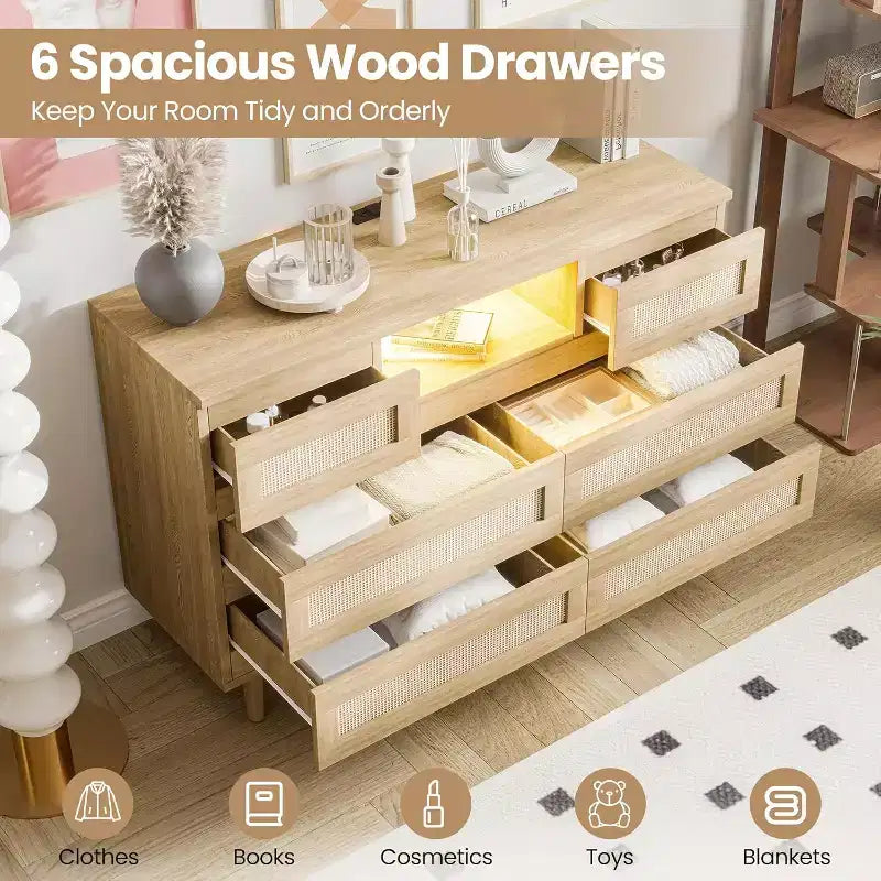 Comò moderno in rattan, comò LED con stazione di ricarica, cassettiere e comò in legno a 6 cassetti, mobile TV per armadio