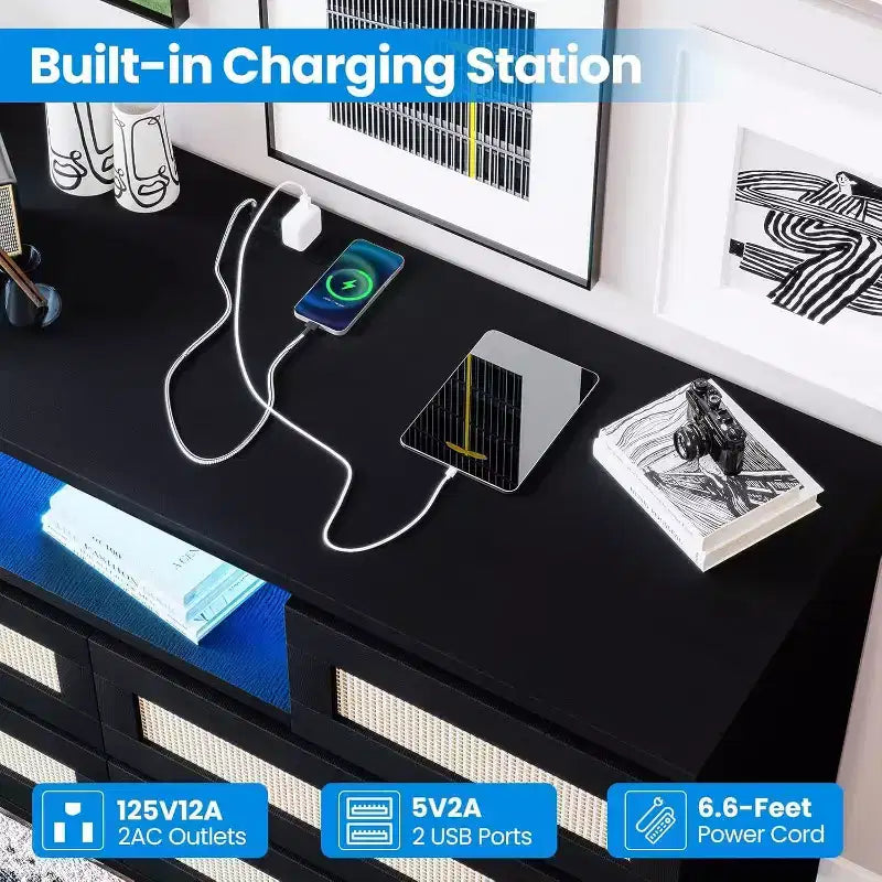 Comò moderno in rattan, comò LED con stazione di ricarica, cassettiere e comò in legno a 6 cassetti, mobile TV per armadio