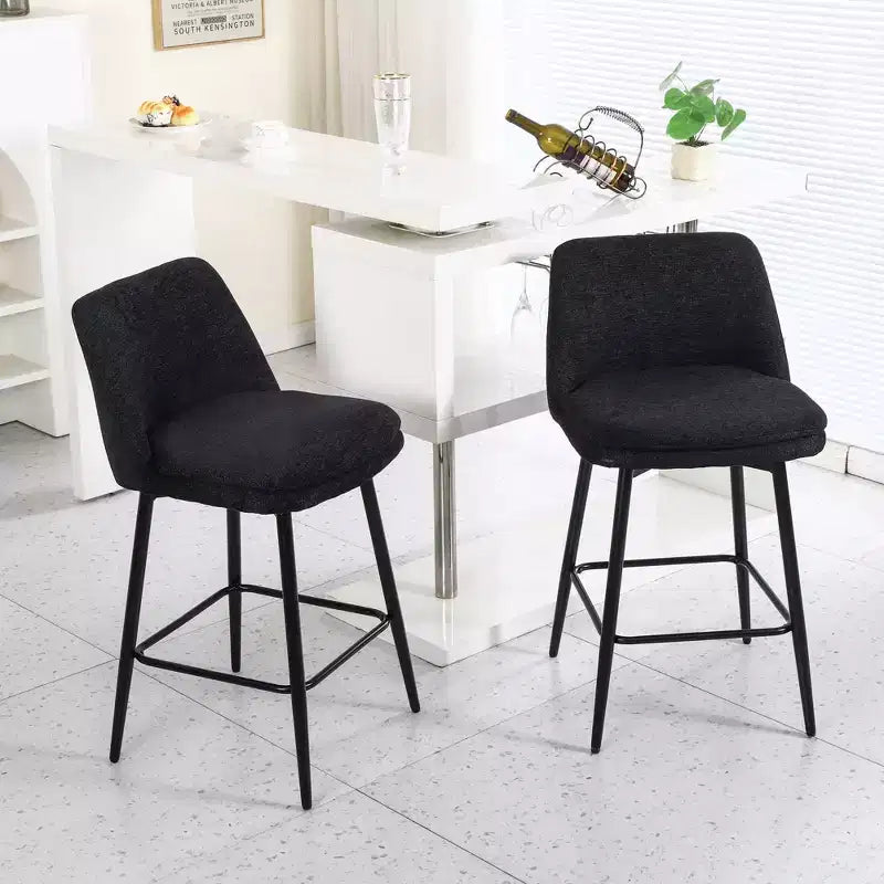 Set di 2 sgabelli da bar girevoli altezza bancone, rotazione a 360°, imbottiti, altezza seduta 65 cm, in lino, neri, per isola cucina o pub
