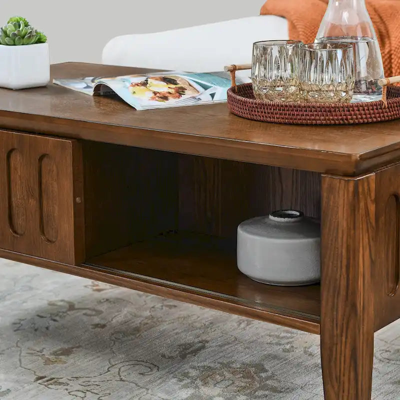 Tavolino da caffè scanalato Mid-Century Modern con anta scorrevole per riporre oggetti e gambe in legno massello, tavolino centrale in legno stile Vintage Farmhouse