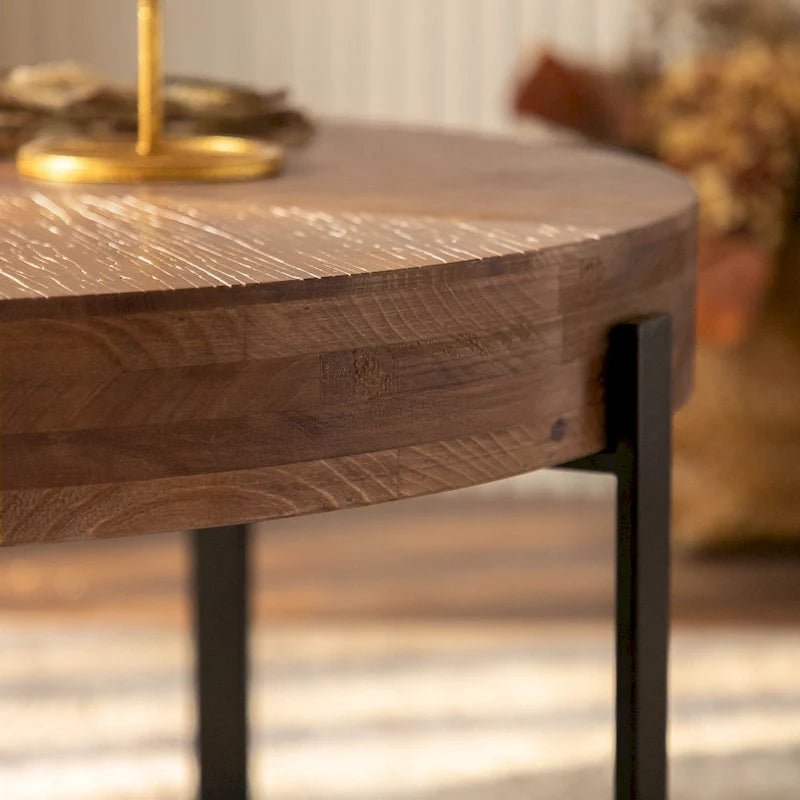 Tavolino da Caffè Rotondo Moderno Retro con Cuciture, Piano in Legno di Abete e Base a Croce Nera, per Soggiorno