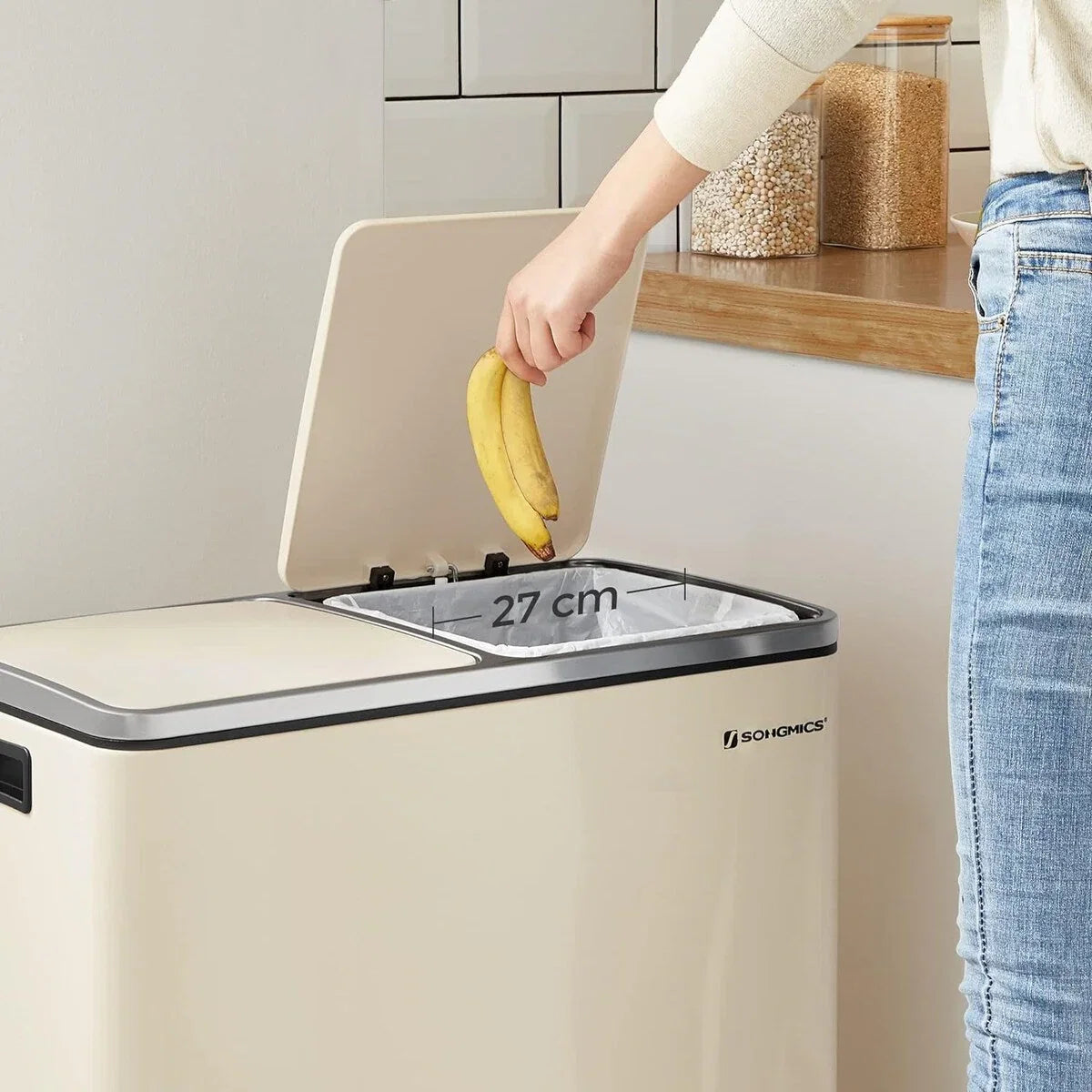 SONGMICS Pattumiera Doppia, 60L (16 Gallon) Contenitore per la Spazzatura in Acciaio Inossidabile, Mandorla
