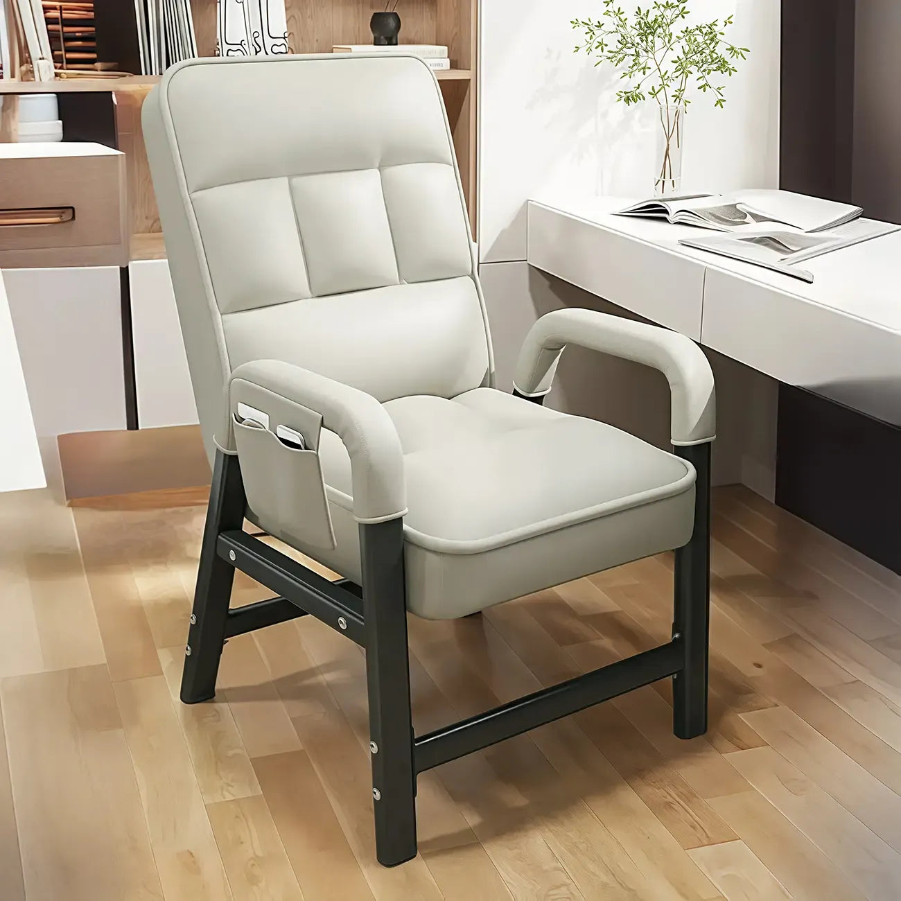 Sedia da ufficio moderna con 4 gambe, imbottita in tessuto grigio