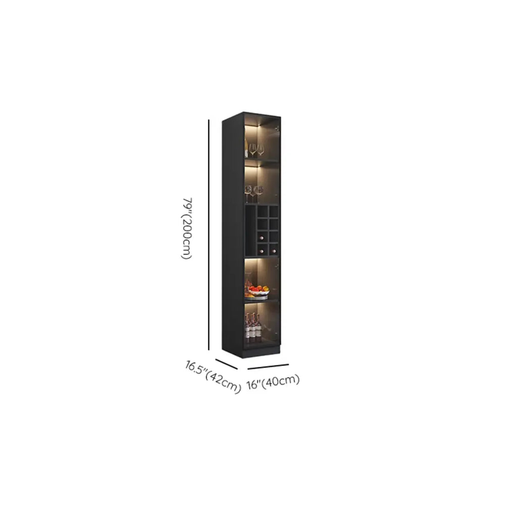 Mobile portabottiglie minimalista in legno nero con anta in vetro