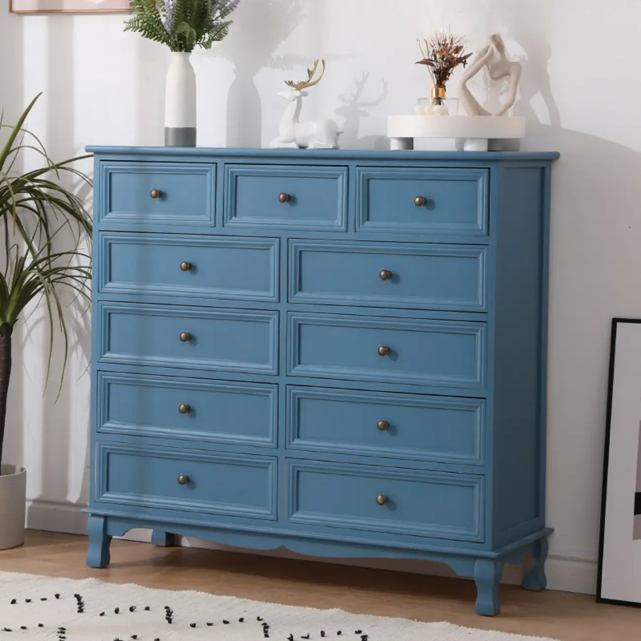 Mobiletto rustico in legno marrone per soggiorno