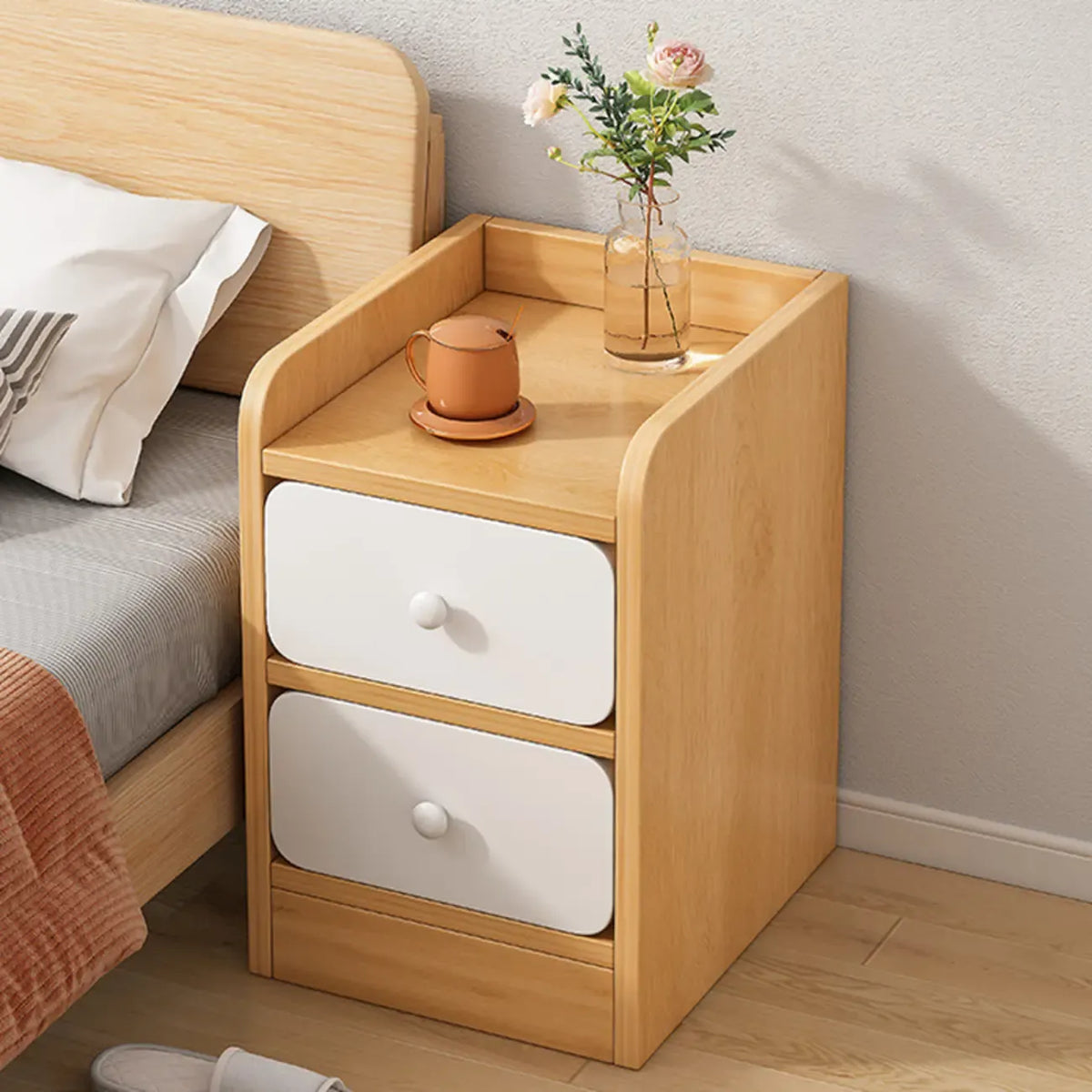 Comodino Semplice Bianco in Legno Naturale a 2 Cassetti