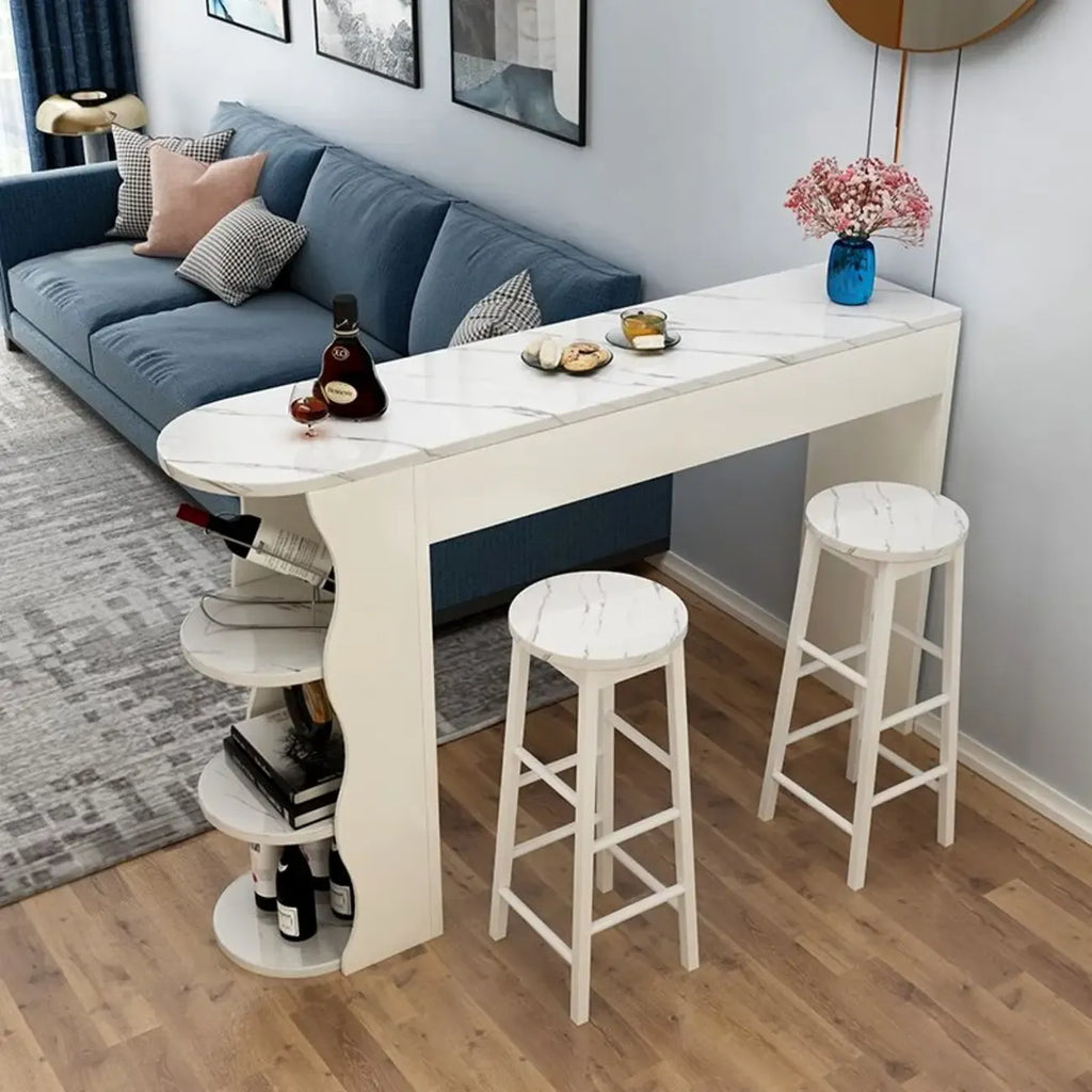 Tavoli da bar moderni con scaffali asimmetrici in legno bianco e nero