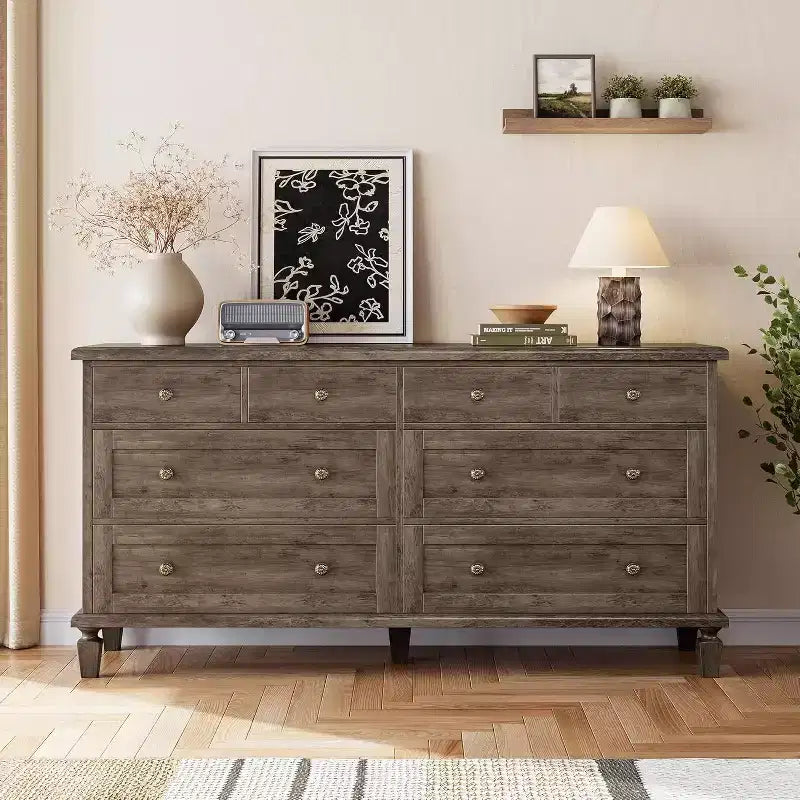 Comò a 8 cassetti per camera da letto, mobile TV vintage da 150 cm con maniglie intagliate e gambe affusolate, cassettiera in legno con grande capacità di archiviazione