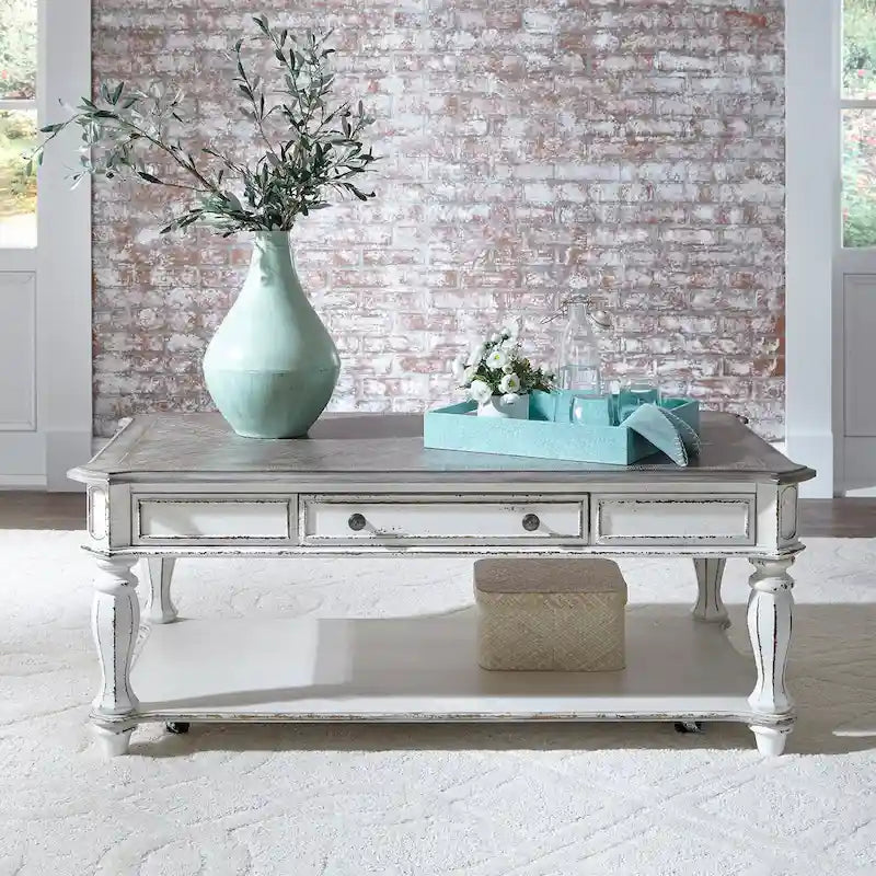 Set 3 Pezzi Magnolia Manor Bianco Antico (1 Tavolino da Salotto, 2 Tavolini Laterali)