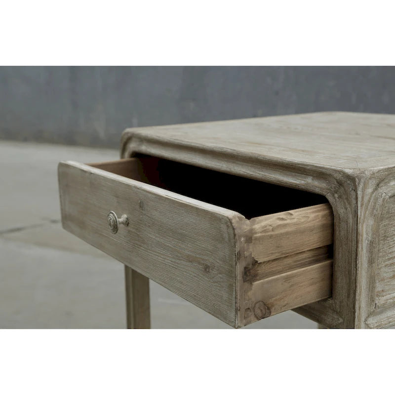 Tavolino laterale Artissance Peking Square con cassetto, altezza 68,5 cm, finitura bianca slavata