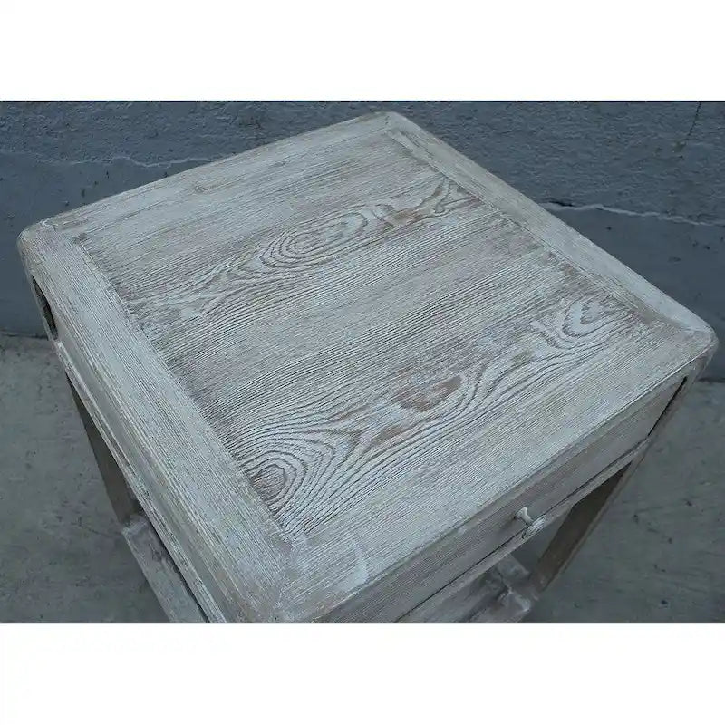 Tavolino laterale Artissance Peking Square con cassetto, altezza 68,5 cm, finitura bianca slavata