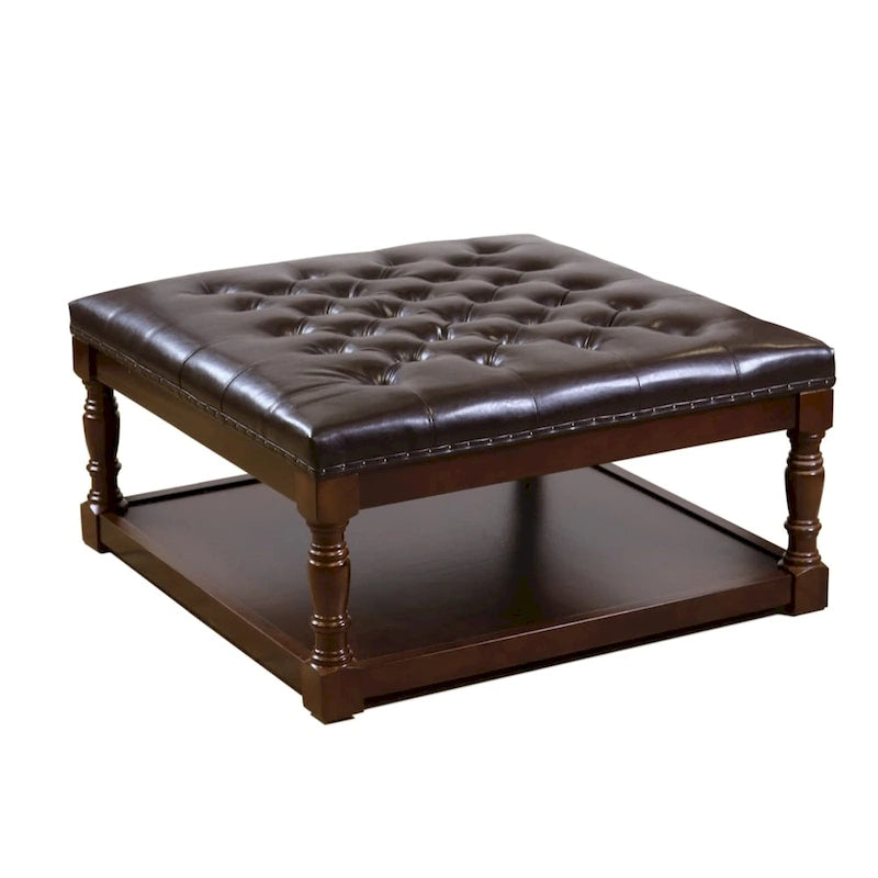 Tavolino poggiapiedi Cairona con ripiano in similpelle tufted bi-cast da 34 pollici