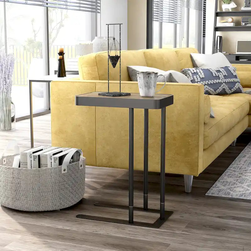 Tavolino laterale Schofield Industrial con piano apribile a C in metallo da 50 cm di Furniture of America