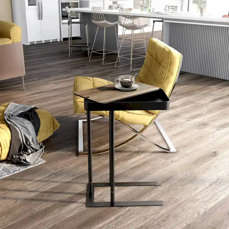 Tavolino laterale Schofield Industrial con piano apribile a C in metallo da 50 cm di Furniture of America