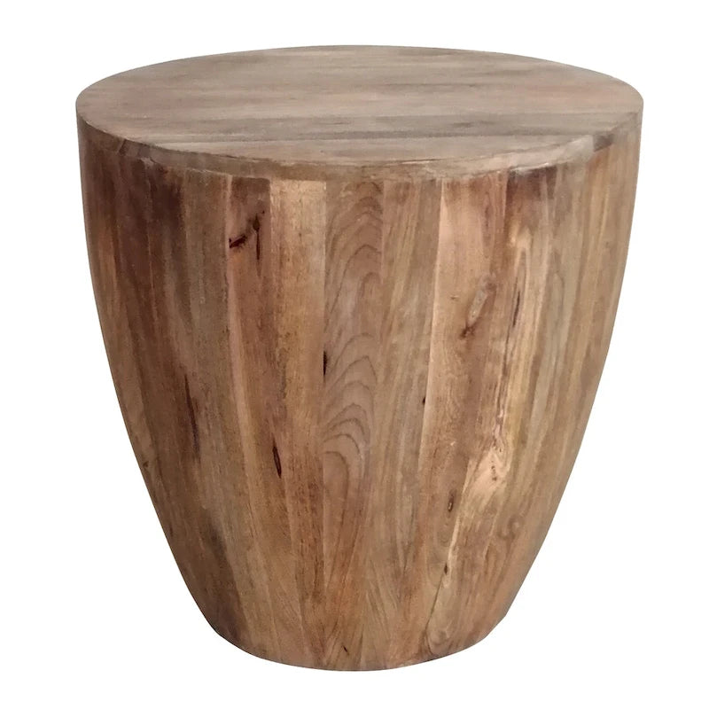 Table d'appoint en bois de manguier vieilli de forme cylindrique sculptée à la main Arthur, marron