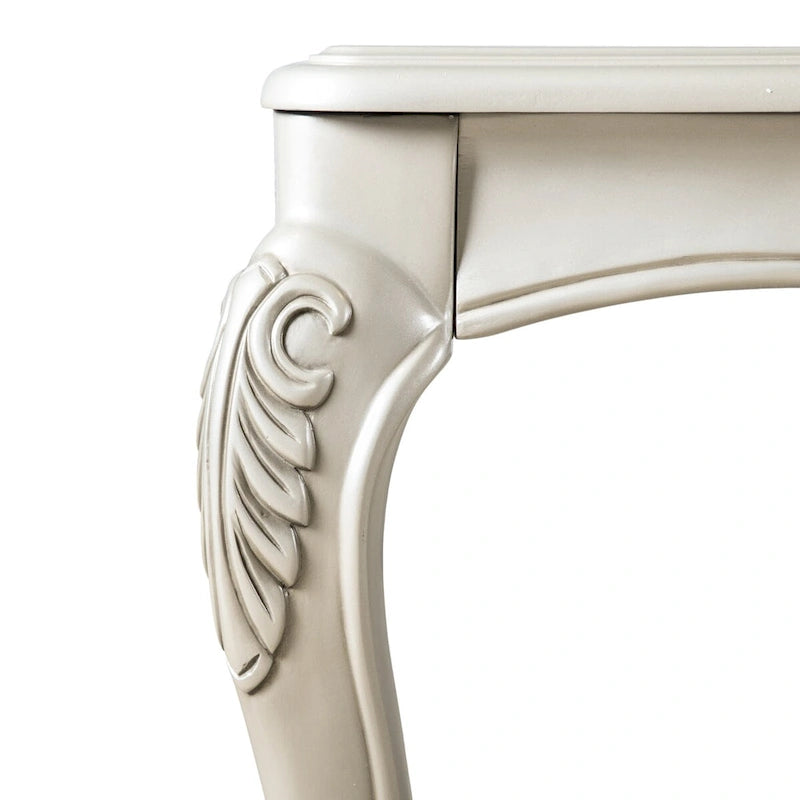 Tavolino Clarissa di Furniture of America in Legno Massello Tradizionale con Gambe Intagliate