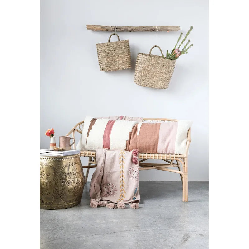 Table d'appoint en métal embouti en forme de tambour