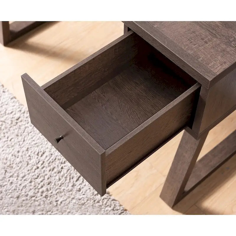 Scrivania Noce Quercia
tavolo da ufficio
elegante e resistente, alta qualità, design unico
per salotto
ufficio