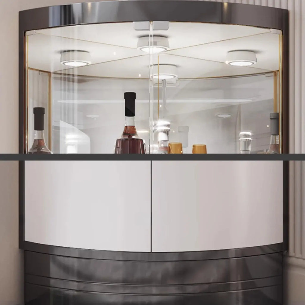 Mobile Bar Angolare con Scaffali Multipli in Vetro e Metallo per Esposizione