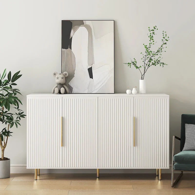 Credenza a buffet con ante decorative scanalate, Credenza in legno con maniglie in metallo, Mobile contenitore con ripiani regolabili