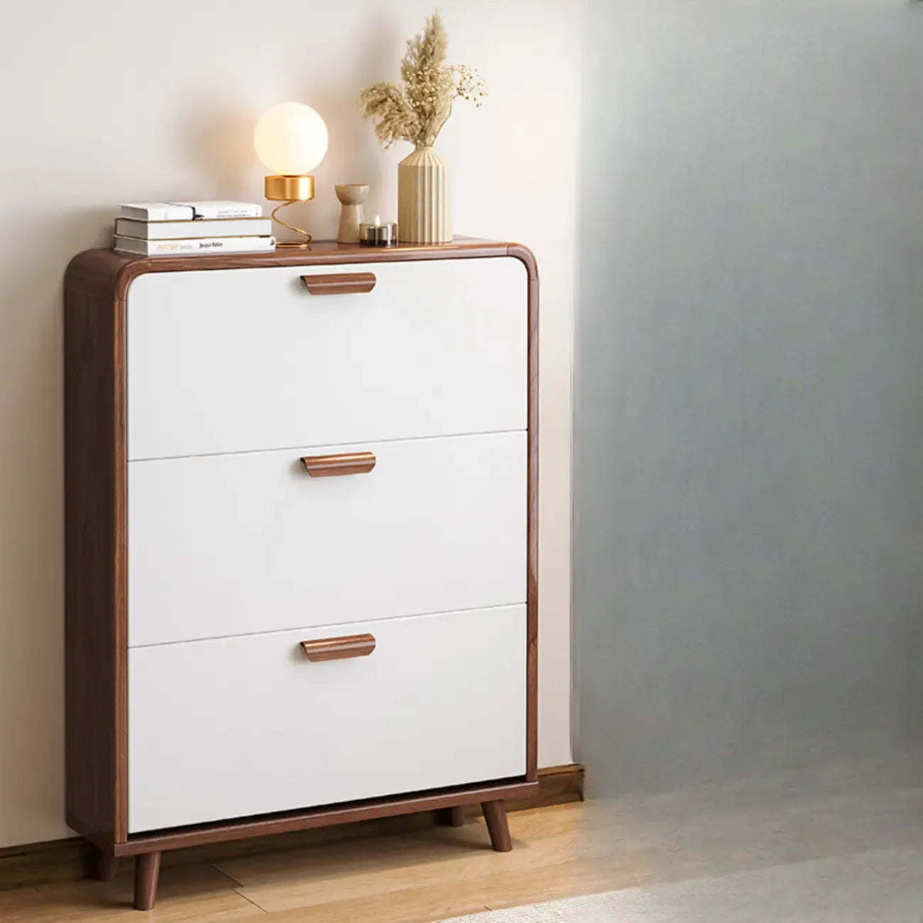 Scarpiera tradizionale in legno massello a 3 livelli, regolabile e a scomparsa