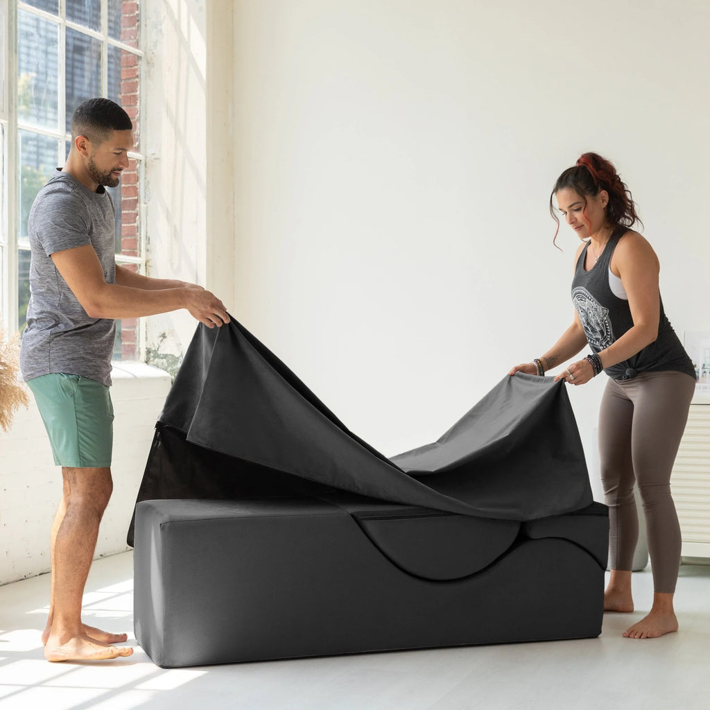 Avana Kami Chaise convertibile / Yoga e Massaggio - Pouf 2 in 1 con sedia a sdraio yoga pieghevole a scomparsa, Microvelvet - N/D