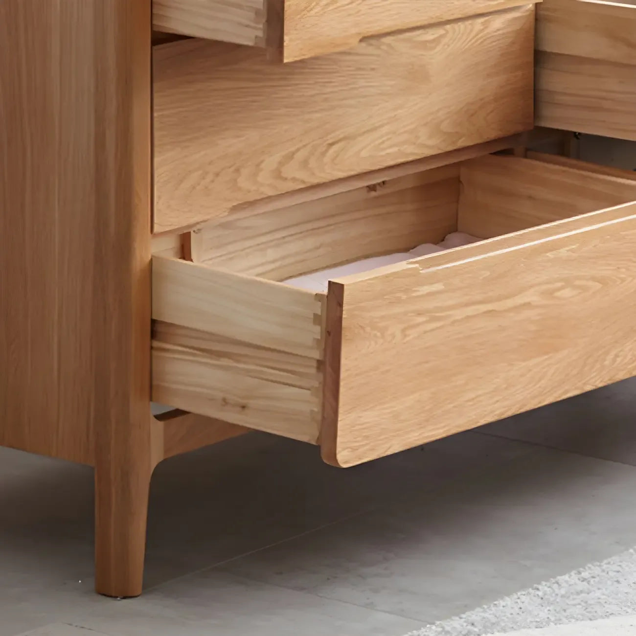 Comò doppio tradizionale in legno di rovere naturale per camera da letto