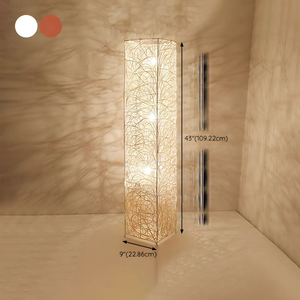 Lampada da terra in rattan LED a colonna con spina per soggiorno